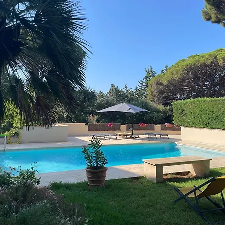 Casa de hóspedes La Beluga 4*