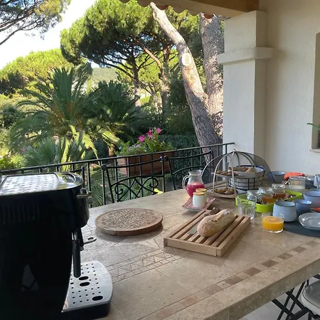 La Beluga ゲストハウス